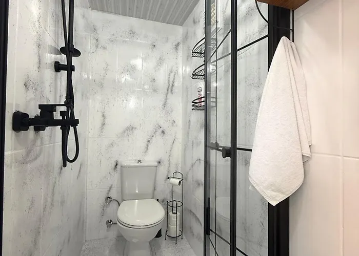 Panzió Entire 4-br Historic Greek In Cunda Island